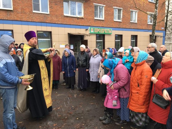 Крестный ход в Белых Столбах